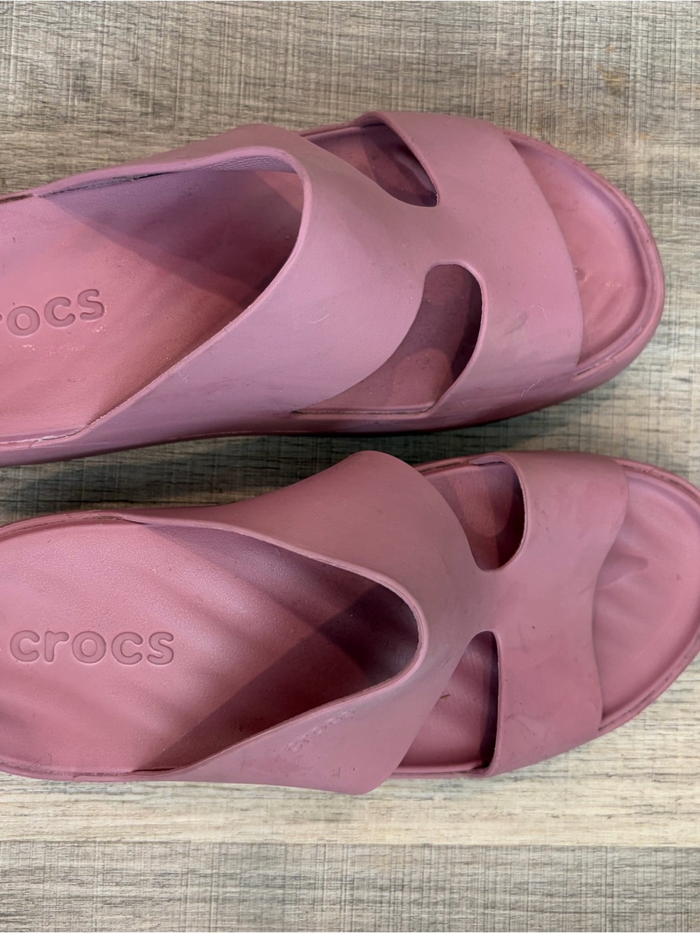 CROCS Women's Rose Pink Platform Slide Mules - Picture 2 of 2